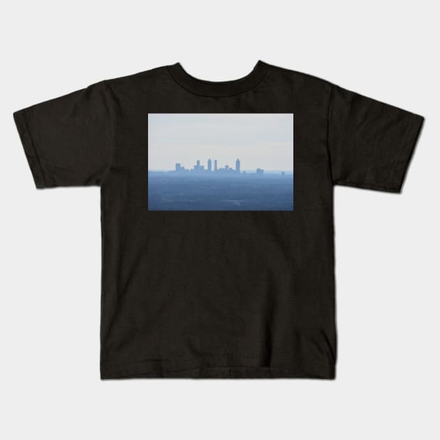 Atlanta Skyline Kids T-Shirt by Ckauzmann